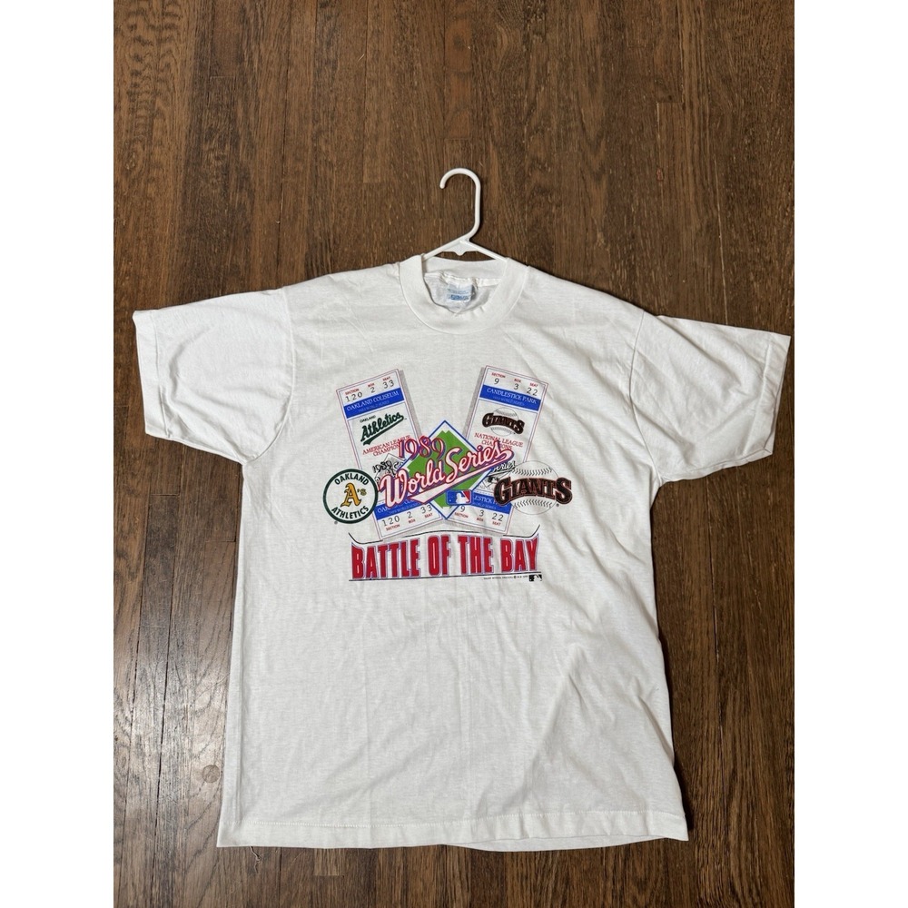 VNTG XL 1989 World Series Battle Of The Bay T-Shirt Oakland Athletics SF Giants